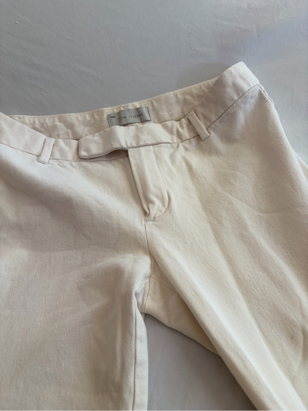 Gap Women's Slim Cropped White Pants Size 4